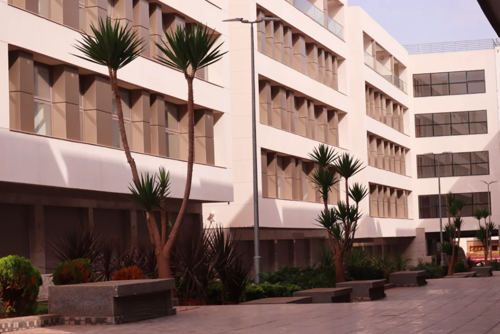 Location de bureaux et commerce, Temara business center. Avenue hassan II